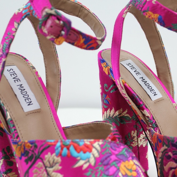 Steve Madden Floral Platform Sandal Block Heel - Picture 3 of 7